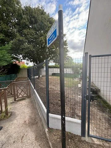 Clôture à Baulne